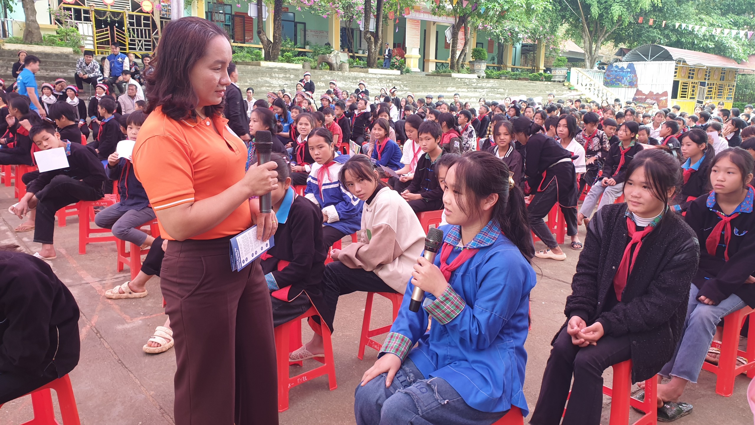 Hội LHPN Yên Minh tổ chức chiến dịch truyền thông phòng, chống xâm hại, mua bán phụ nữ và trẻ em