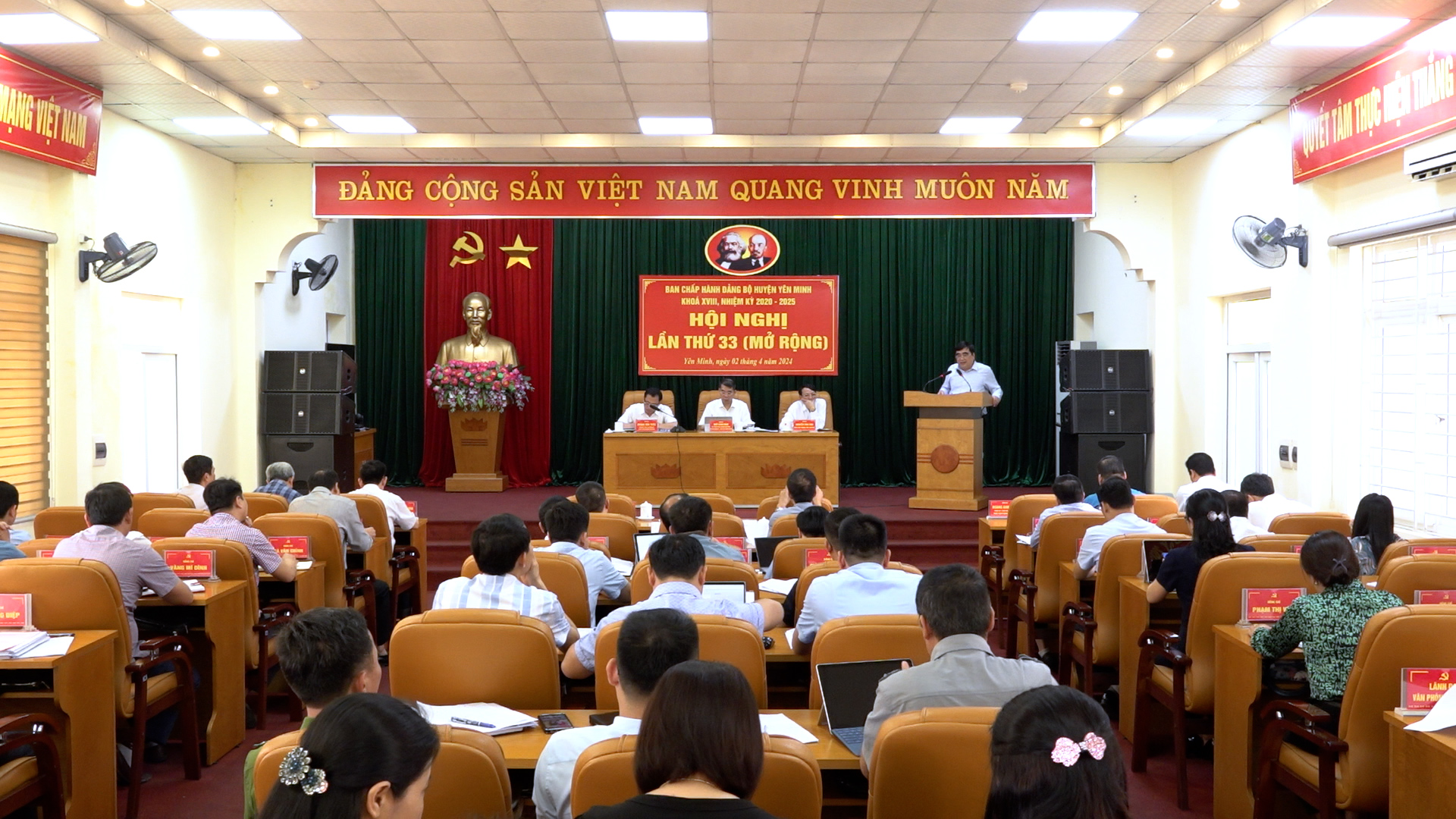 Hội nghị Ban chấp hành Đảng bộ huyện Yên Minh lần thứ 33, nhiệm kỳ 2020-2025