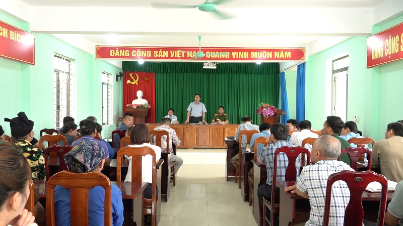 Lãnh đạo huyện Yên Minh quan tâm, lắng nghe và giải quyết bức xúc của người dân