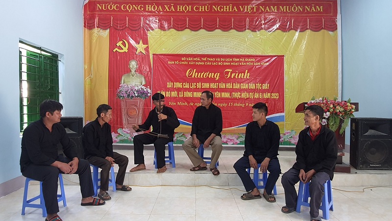 Chương trình xây dựng CLB sinh hoạt văn hóa dân gian dân tộc Giáy thôn Bó Mới - xã Đông Minh