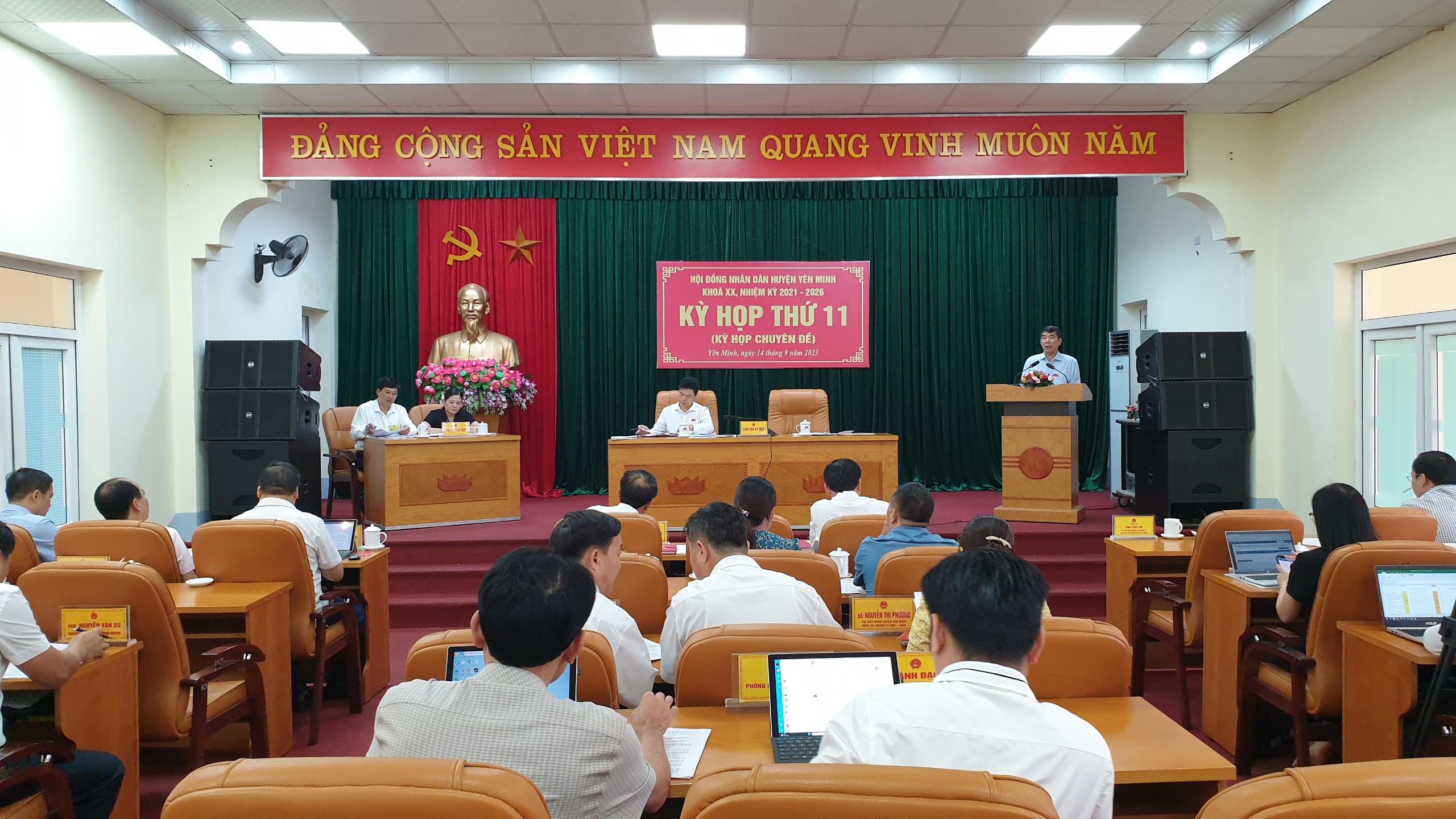 HĐND huyện Yên Minh tổ chức Kỳ họp thứ 11 chuyên đề khoá XX, nhiệm kỳ 2021 - 2026