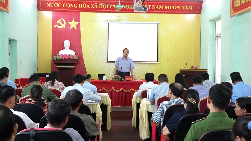 Hội nghị tiếp xúc, đối thoại giữa đồng chí Quyền Chủ tịch UBND huyện với Nhân dân Thị trấn Yên Minh