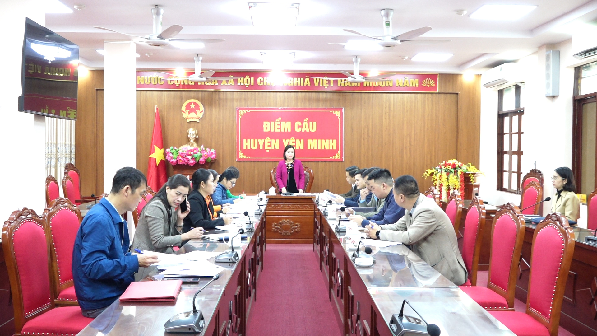 Đoàn kiểm tra Hội LHPN tỉnh làm việc tại huyện Yên Minh
