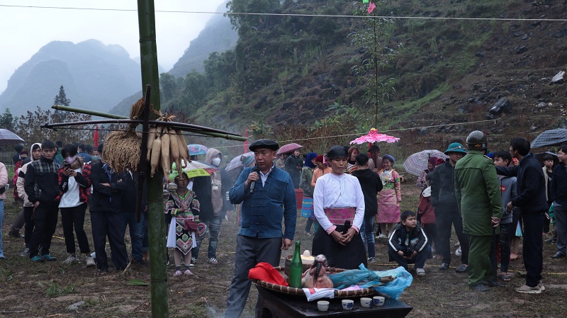 Lễ hội Gầu Tào nét đẹp văn hóa truyền thống của đồng bào dân tộc Mông huyện Yên Minh