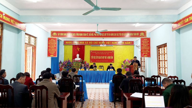 Tổ đại biểu HĐND tỉnh đơn vị huyện Yên Minh tiếp xúc cử tri sau Kỳ họp thứ 14 HĐND tỉnh
