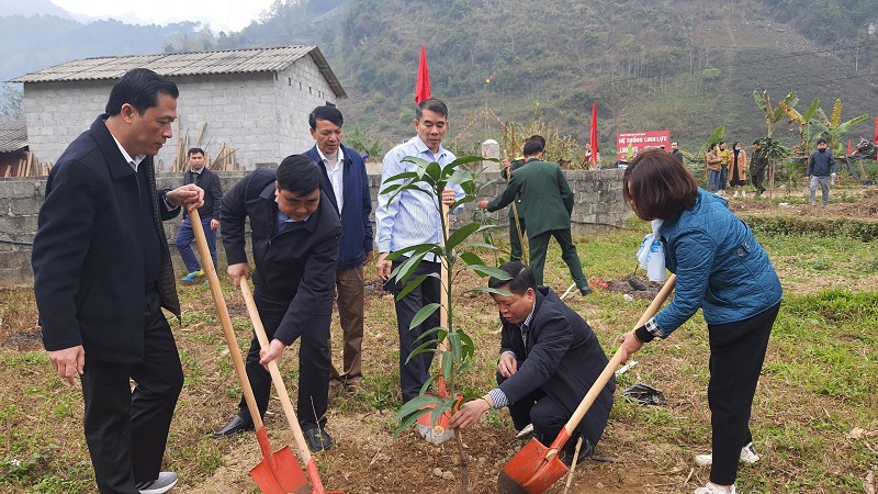 Trưởng Ban Nội chính Tỉnh ủy dự Lễ phát động Tết trồng cây tại Yên Minh