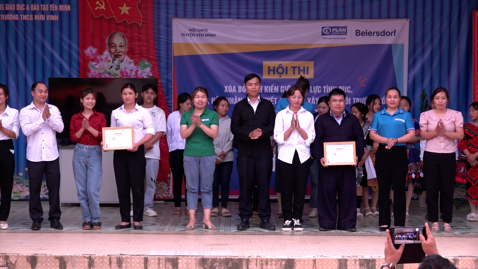 Hội LHPN huyện Yên Minh tổ chức Hội thi về bạo lực tình dục, tảo hôn, hôn nhân cận huyết