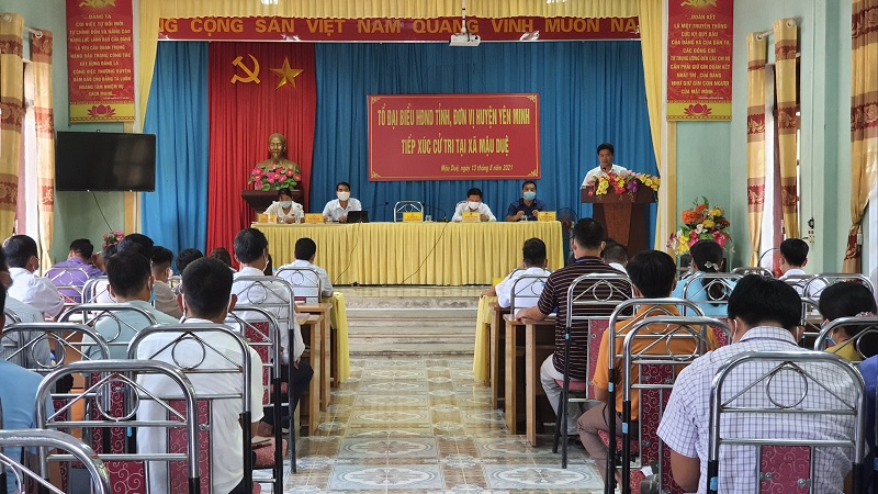 Tổ Đại biểu HĐND tỉnh khóa XVIII tiếp xúc cử tri tại huyện Yên Minh