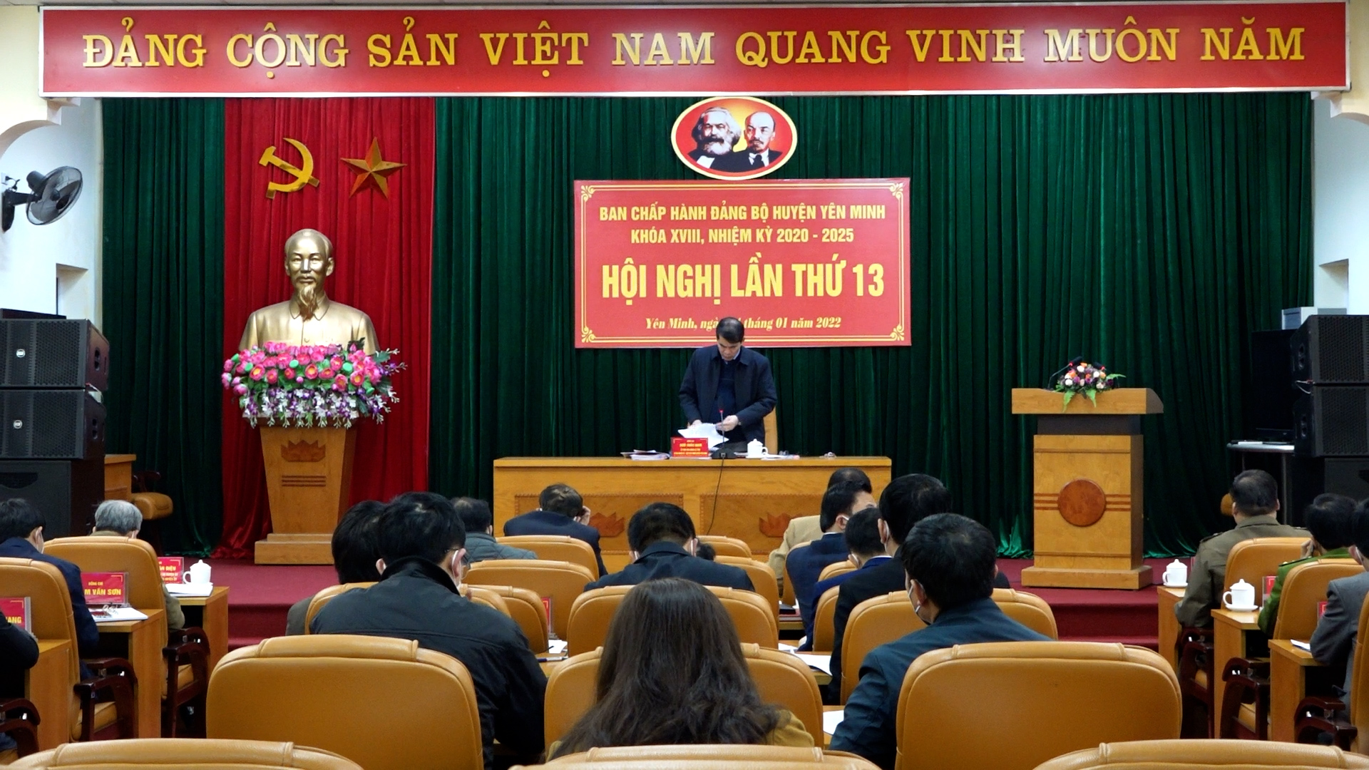 BCH Đảng bộ huyện Yên Minh đánh giá, phân loại chất lượng tổ chức cơ sở Đảng và đảng viên năm 2021