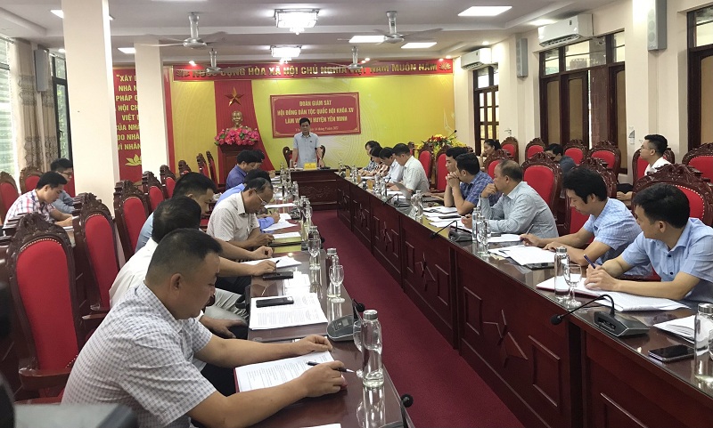 Đoàn giám sát Hội đồng Dân tộc Quốc hội làm việc tại huyện Yên Minh