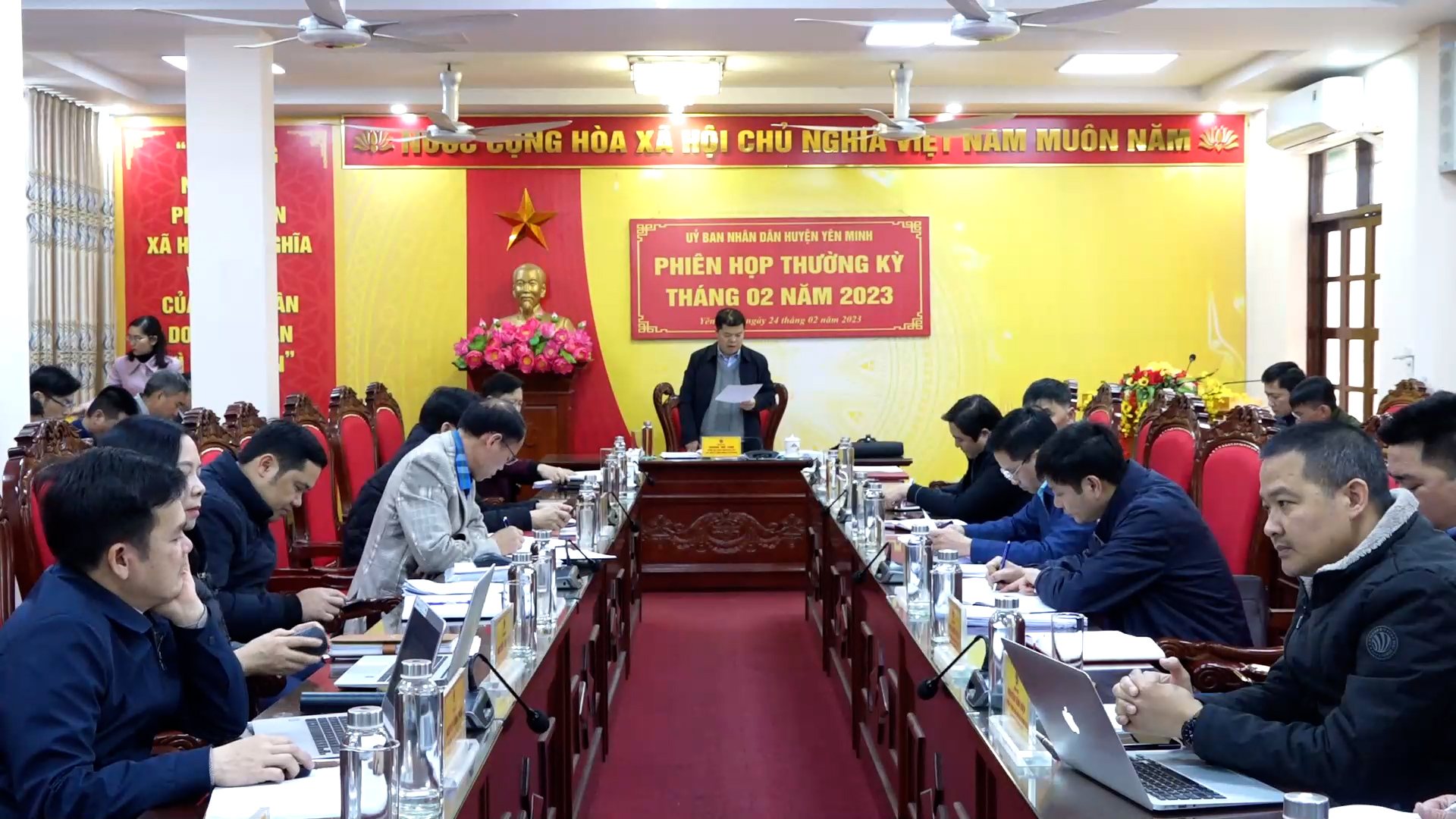UBND huyện Yên Minh tổ chức phiên họp thường kỳ tháng 2 năm 2023
