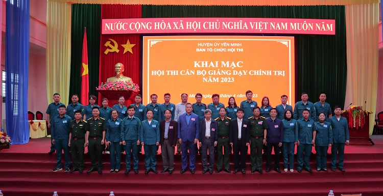 Yên Minh tổ chức Hội thi Cán bộ giảng dạy chính trị năm 2023