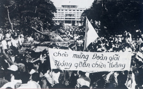 Kỷ niệm 48 năm ngày giải phóng miền Nam, thống nhất đất nước