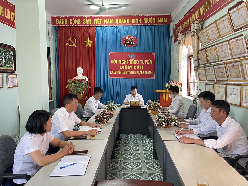 Chi bộ TAND huyện tổ chức sinh hoạt chuyên đề tháng 5.2023