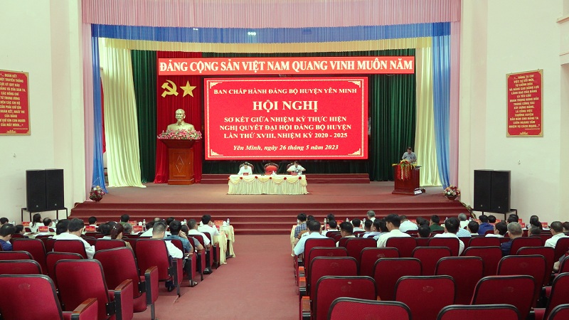 Hội nghị sơ kết giữa nhiệm kỳ Đại hội Đảng bộ huyện Yên Minh lần thứ XVIII