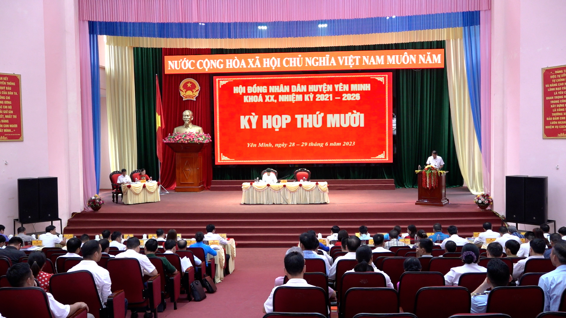 Yên Minh tổ chức kỳ họp HĐND huyện lần thứ 10 khóa XX nhiệm kỳ 2021 - 2026