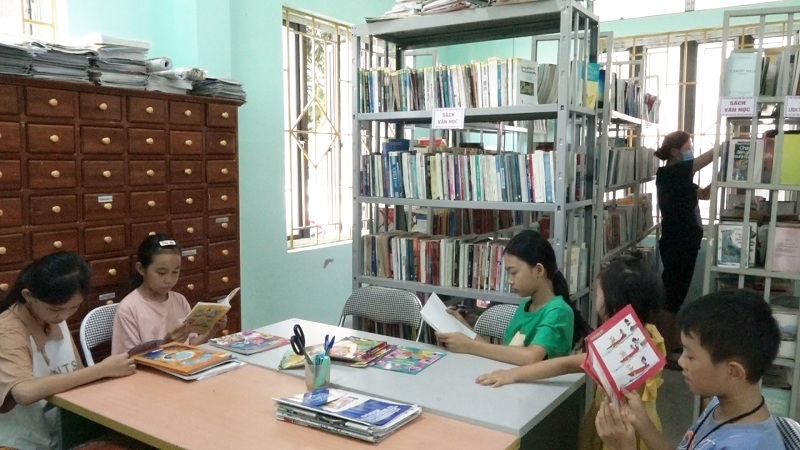 Thư viện huyện Yên Minh tích cực thu hút độc giả